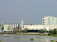 ジンハービールの工場