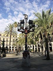 街灯と広場